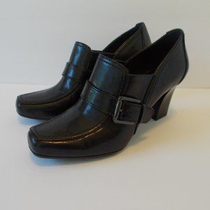 Franco Sarto Black Leather Style Buckle High Heel Loafer Pumps Women's Size 8